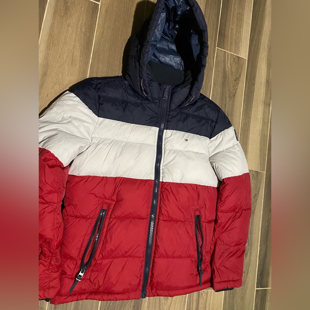 Tommy Hilfiger